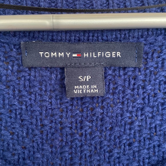Tommy Hilfiger Womens Cableknit Sweater - Picture 2 of 5